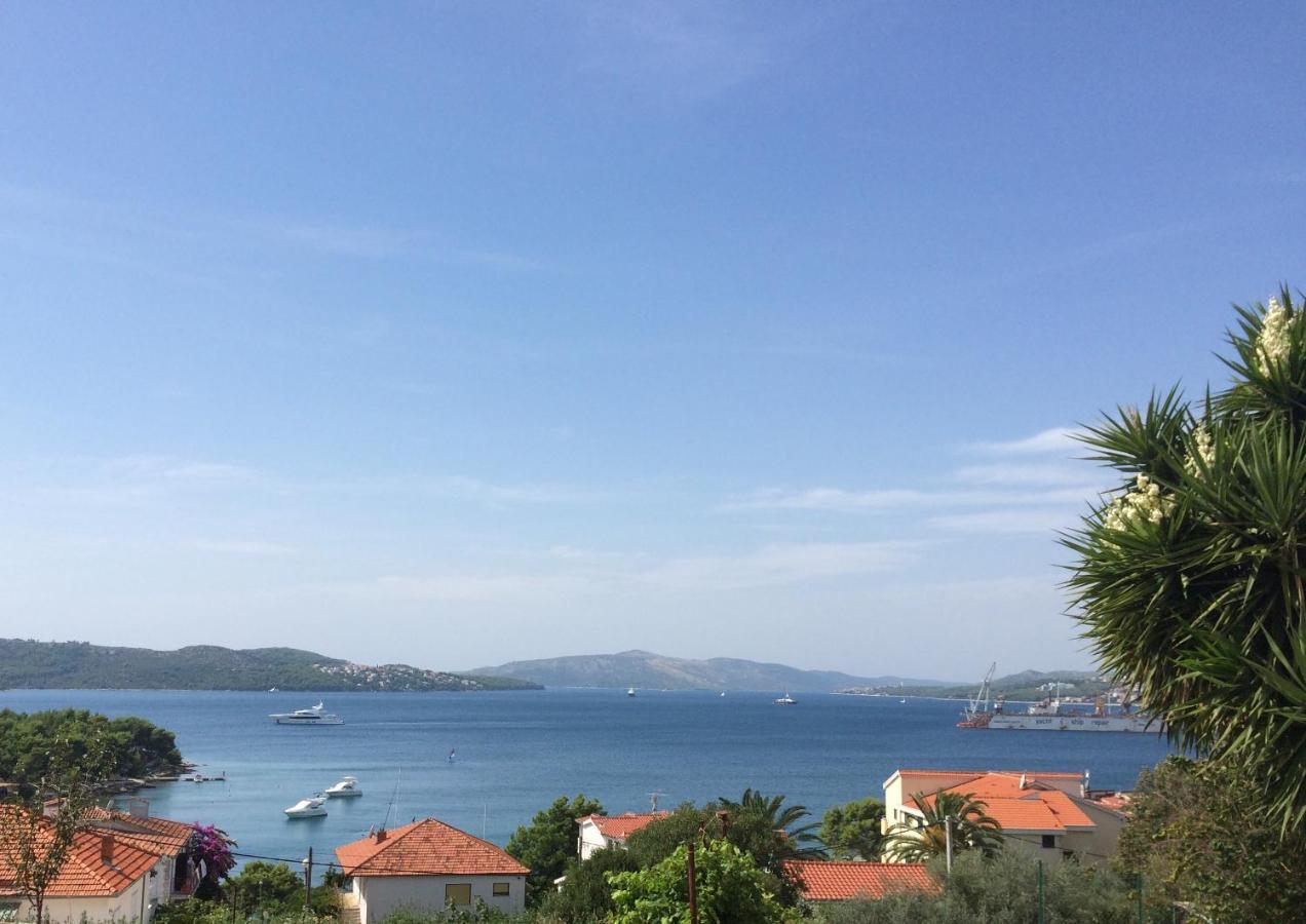Seaside Villa With Private Pool Home By The Sea - Villa Trogir Zewnętrze zdjęcie