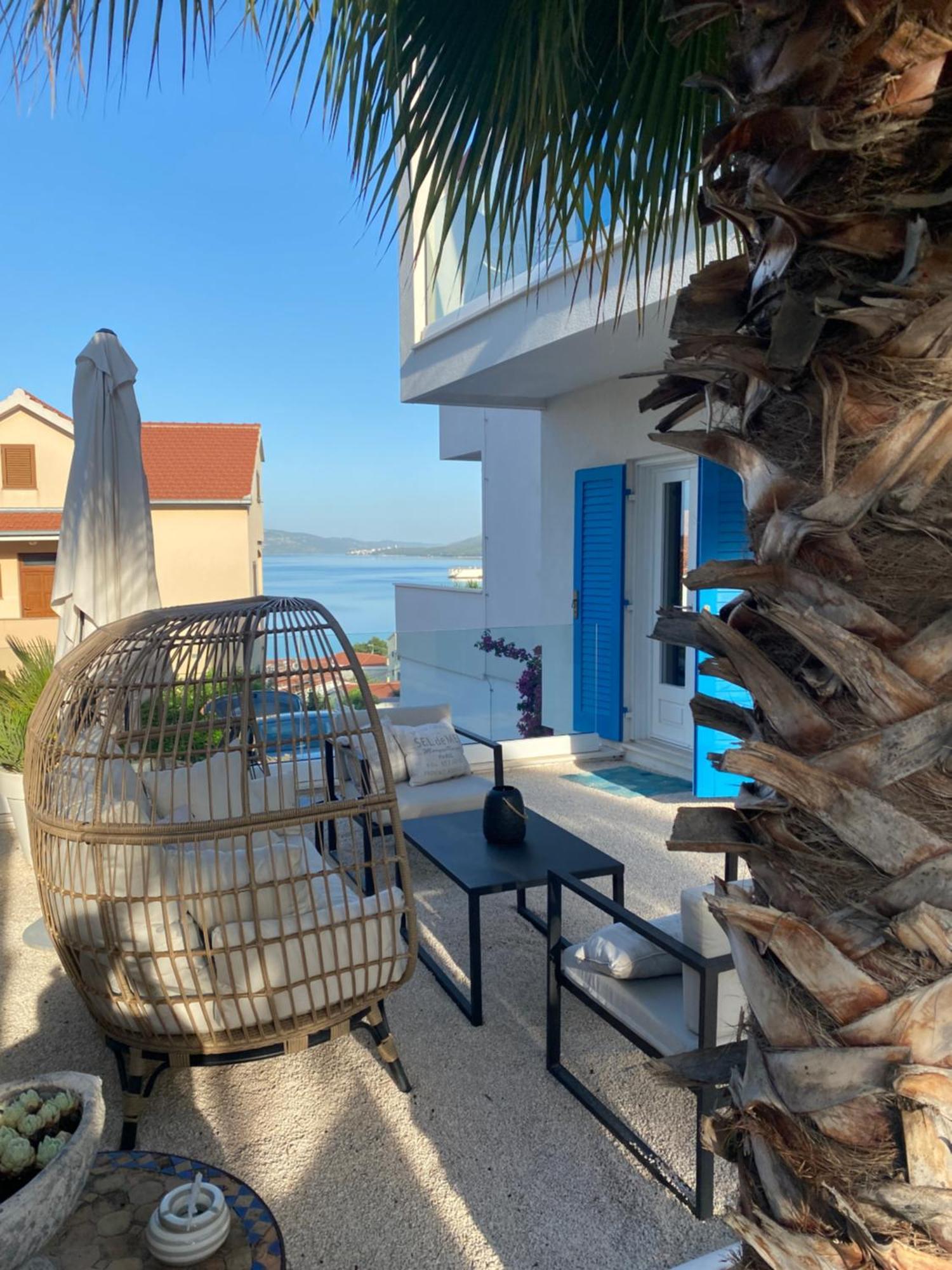 Seaside Villa With Private Pool Home By The Sea - Villa Trogir Zewnętrze zdjęcie